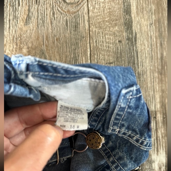 OshKosh B'GOSE, BABYBOY JEAN JUMPSUIT, 18MONTHS - Picture 7 of 7